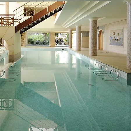 Le Meridien And