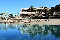 Le Meridien And Otel